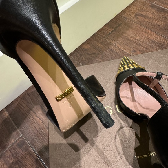 Gucci Malaga Kid Nero T-strap Studded Heels Size 37 - Picture 5 of 9